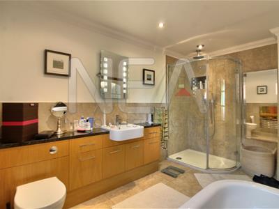 Bedroom One En-suite